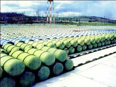 Ahmadinejad: Σε τρίτη χώρα ο εμπλουτισμός του ουρανίου