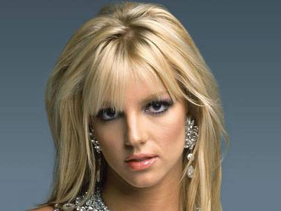 Που πηγαίνει με τέτοιο ντύσιμο η Britney;