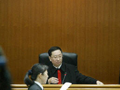 Καταδικάστηκε 19χρονος για επίθεση με σύριγγα