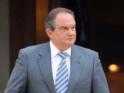 Παραιτήθηκε η κυβέρνηση