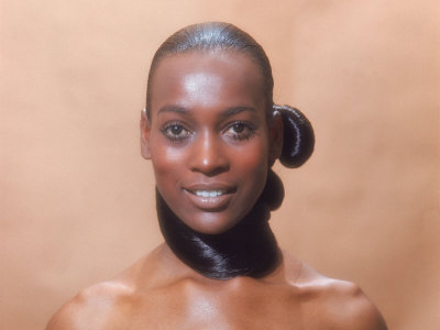 Έχασε την μάχη με τον καρκίνο η Naomi Sims