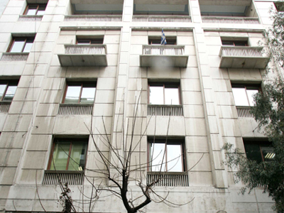 “Μαύρη τρύπα” στα έσοδα του προϋπολογισμού