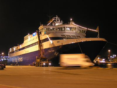 Ταλαιπωρία για 145 επιβάτες του Blue Star 1