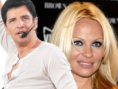 Sakis-Pamela οn stage