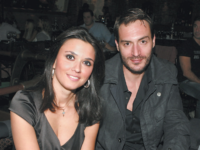 Με δύο σμπάρους μια… Τριγώνη!