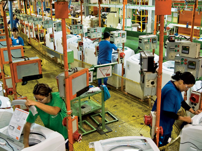 Λουκέτο σε εργοστάσιο της Whirpool