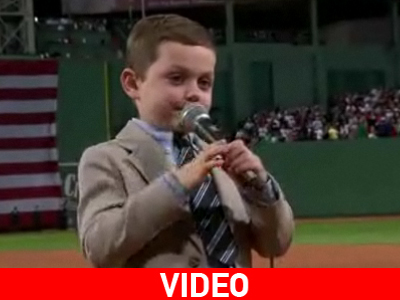 Πεντάχρονος εμψυχώνει την ομάδα του Πεντάχρονος εμψυχώνει την ομάδα του