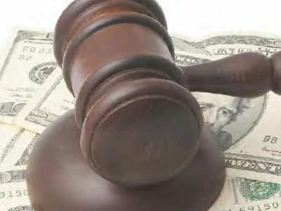 Στο σφυρί αρχαία ερωτικά βοηθήματα