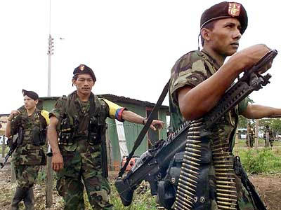 Αιματηρή επιχείρηση του στρατού στην Κολομβία