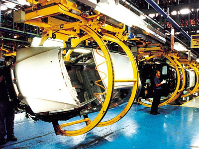 Αναστέλλει προσωρινά την παραγωγή οχημάτων η Fiat