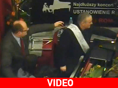 Έπαιζε πιάνο… για 101 ώρες