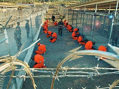 Θετική η Ισπανία στη μεταφορά κρατουμένων του Γκουαντάναμο