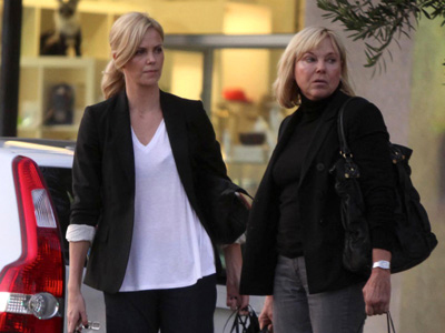 Κατά μάνα… κατά κόρη