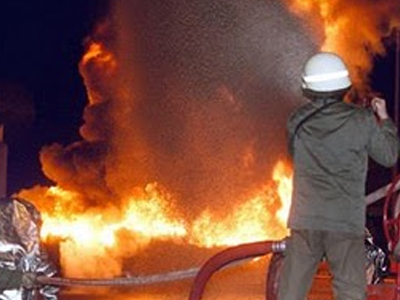 Φωτιά σε οικόπεδο στο Περιστέρι