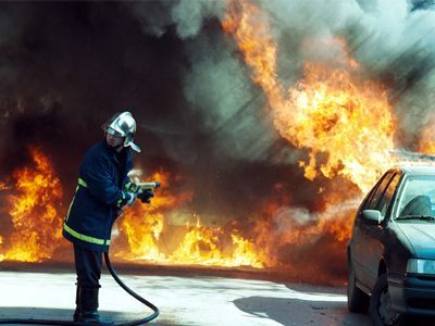 Φωτιά σε Ι.Χ στη Μεταμόρφωση