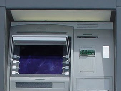 Διάρρηξη σε ΑΤΜ τράπεζας στην Κορώνη