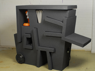 «Φορητό» γραφείο για… εργασιομανείς