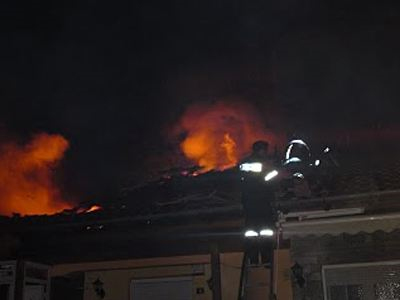 Πυρκαγιά σε εγκαταλελειμμένη οικία στο Μεταξουργείο