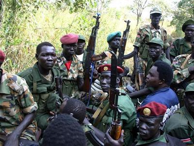 Πολύνεκρες συγκρούσεις στο Νταρφούρ