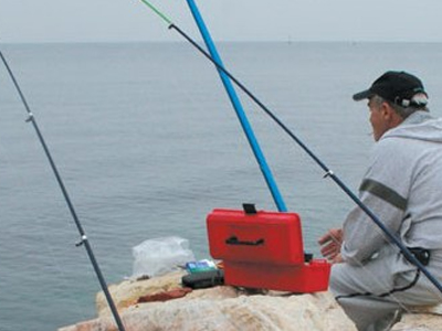 Έμειναν με τα καλάμια στα χέρια