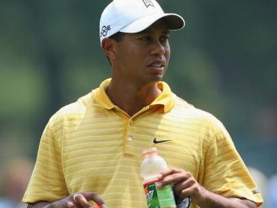 Τον εγκαταλείπουν και οι χορηγοί