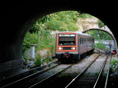 Ανοιχτό το τμήμα Φάληρο-Μοναστηράκι του ΗΣΑΠ