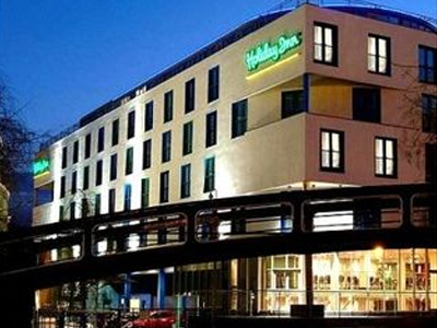 Αγαπάς την πεθερά σου; Έκπτωση…