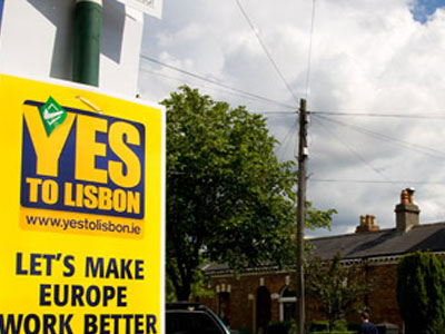 Προς το ΝΑΙ γέρνει η πλάστιγγα στην Ιρλανδία