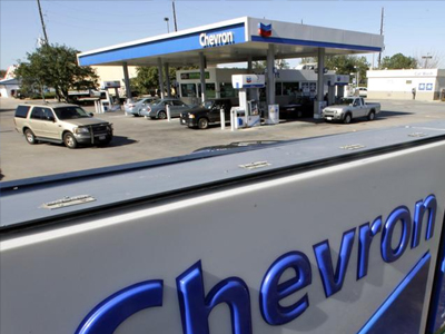 Στο δρόμο 2.000 εργαζόμενοι της Chevron