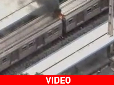 Έβαλαν φωτιά σε τρένο