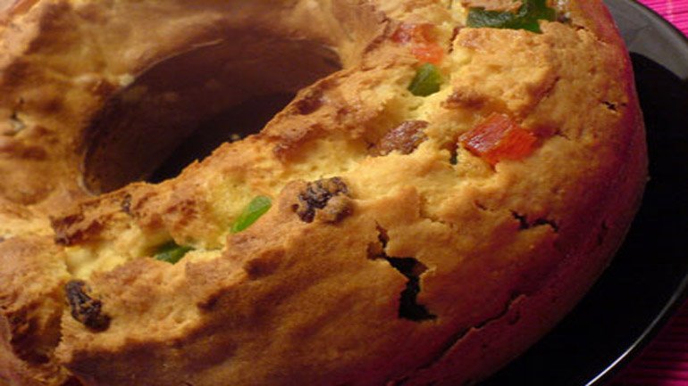 Κέικ ολικής αλέσεως με φρούτα