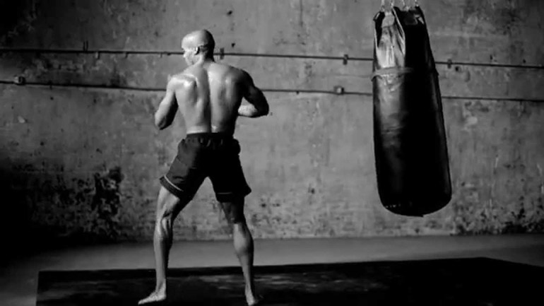 Ο ρόλος της μυϊκής ή άλιπης μάζας στη μυϊκή δύναμη και ισχύ.