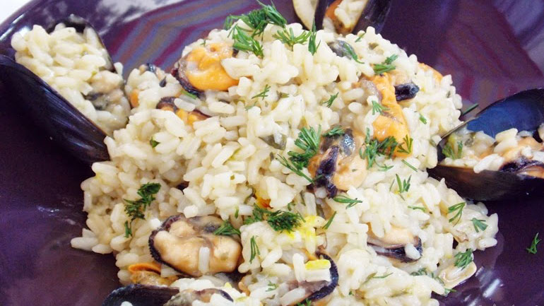 Μυδοπίλαδο με άνηθο