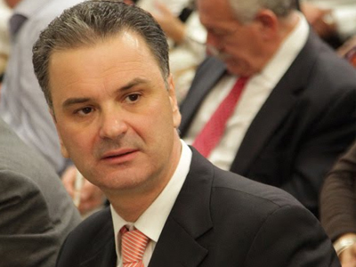 «Ντρέπεται τώρα ο κολαούζος του Παπανδρέου» «Ντρέπεται τώρα ο κολαούζος του Παπανδρέου»