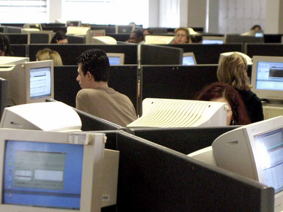 Επιστρέφουν στη δουλειά 7 υπάλληλοι που τέθηκαν σε διαθεσιμότητα