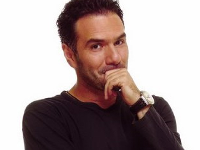 “Μας συγχωρείς!”