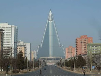 Εγκαίνια για το ασχημότερο κτήριο της ανθρωπότητας