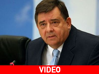 «Δεν ψηφίζω τα μέτρα, δεν αποσύρω τους υπουργούς» «Δεν ψηφίζω τα μέτρα, δεν αποσύρω τους υπουργούς»