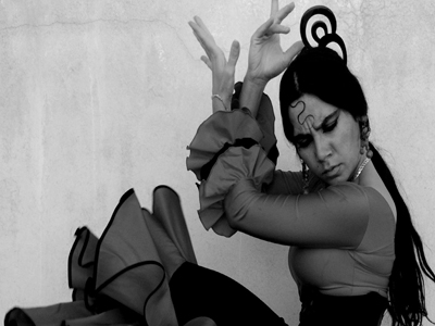 «Ακαταμάχητα Βήματα» στο Enzzo De Cuba