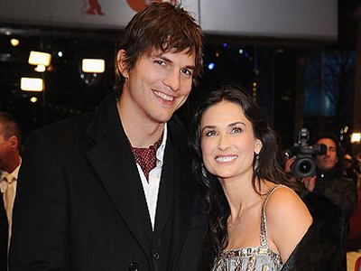 Όργια στην κρεβατοκάμαρα τους!