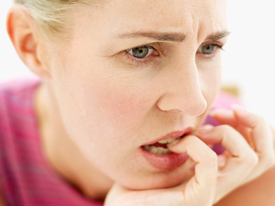 Οι ανύπαντρες έχουν περισσότερο άγχος