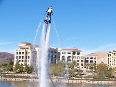 Δαμάζοντας τα κύματα με το… «Flyboard»