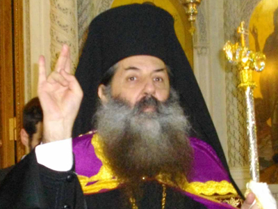 Ο Μητροπολίτης αντεπιτίθεται!