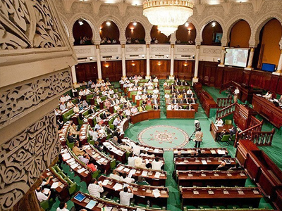 Με δύο κοινοβούλια και δύο κυβερνήσεις η Λιβύη