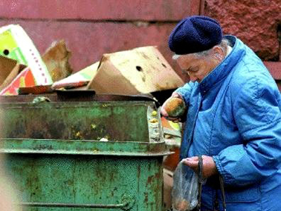 Στα όρια της φτώχειας ο ένας στους δύο συνταξιούχους