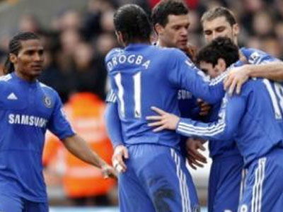 Ξέφυγε με τέσσερις βαθμούς η Τσέλσι