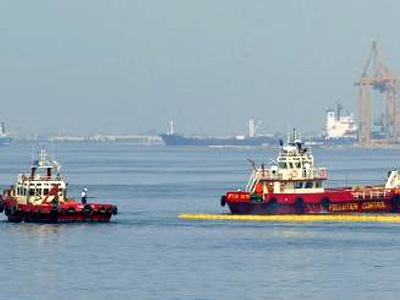 Θαλάσσια ρύπανση στη Σύρο