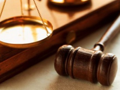 Παρεμβαίνει η Δικαιοσύνη για τις «παχυλές» αμοιβές μελών της Επιτροπής Ανταγωνισμού