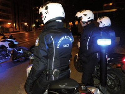 Άρπαξαν ό,τι βρήκαν στο χρηματοκιβώτιο και έφυγαν