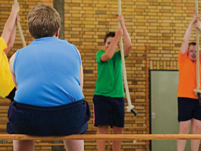 Παχυσαρκία: κατά μάνα, κατά κύρη, κατά γιο και θυγατέρα